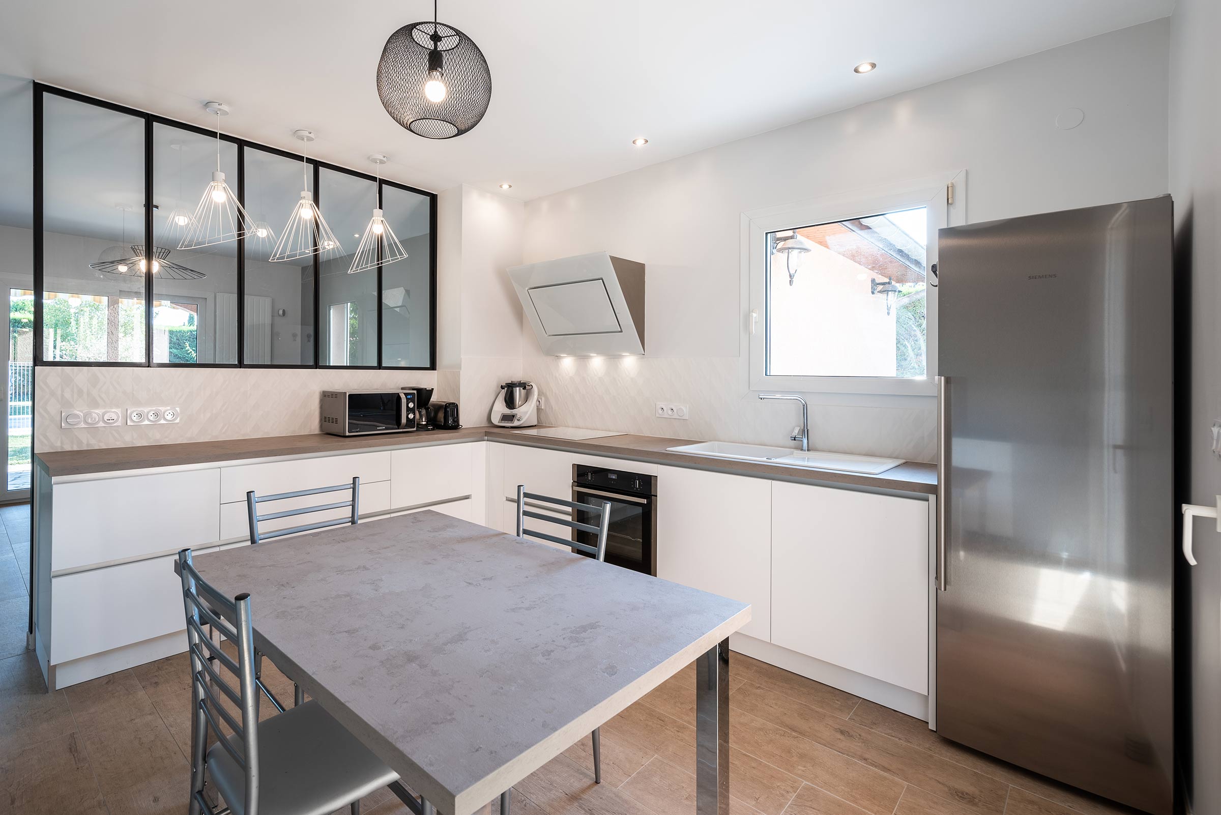 Rénovation d'une cuisine et verrière à Toussieux
